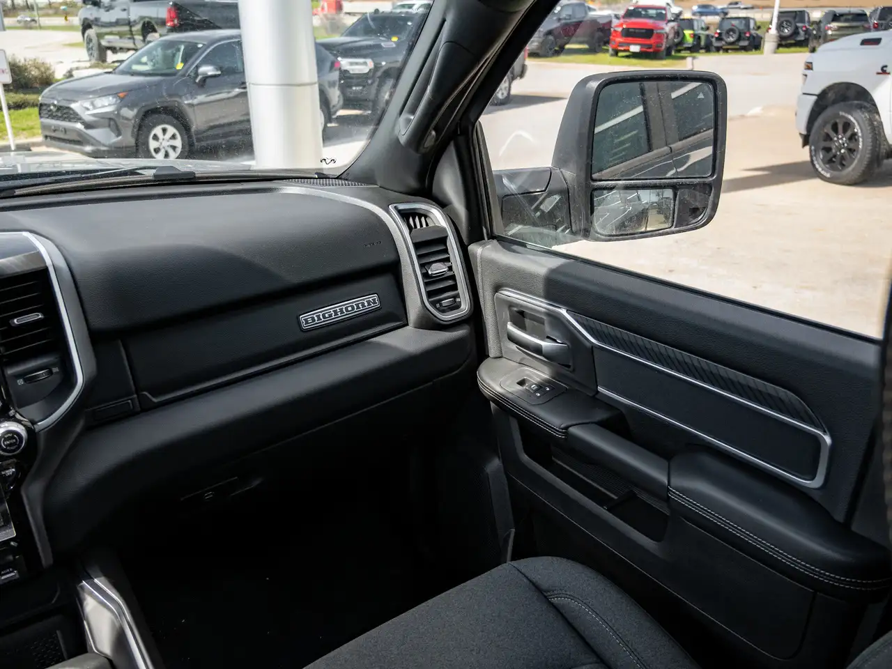 RAM 3500 снимка RAM 3500