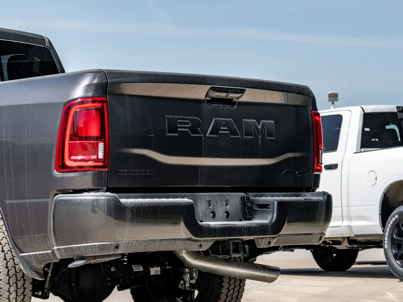 RAM 3500 снимка RAM 3500