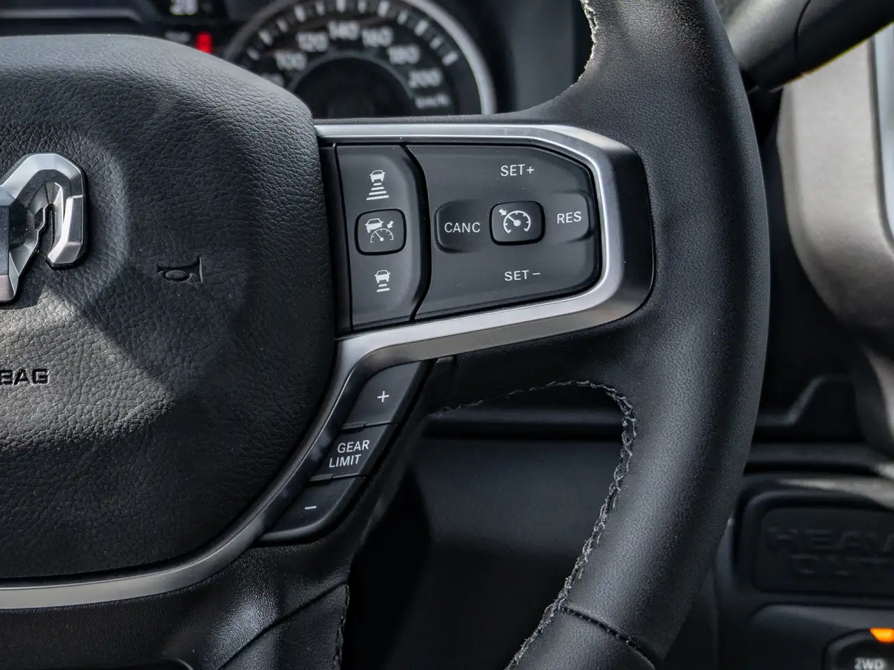 RAM 3500 снимка RAM 3500