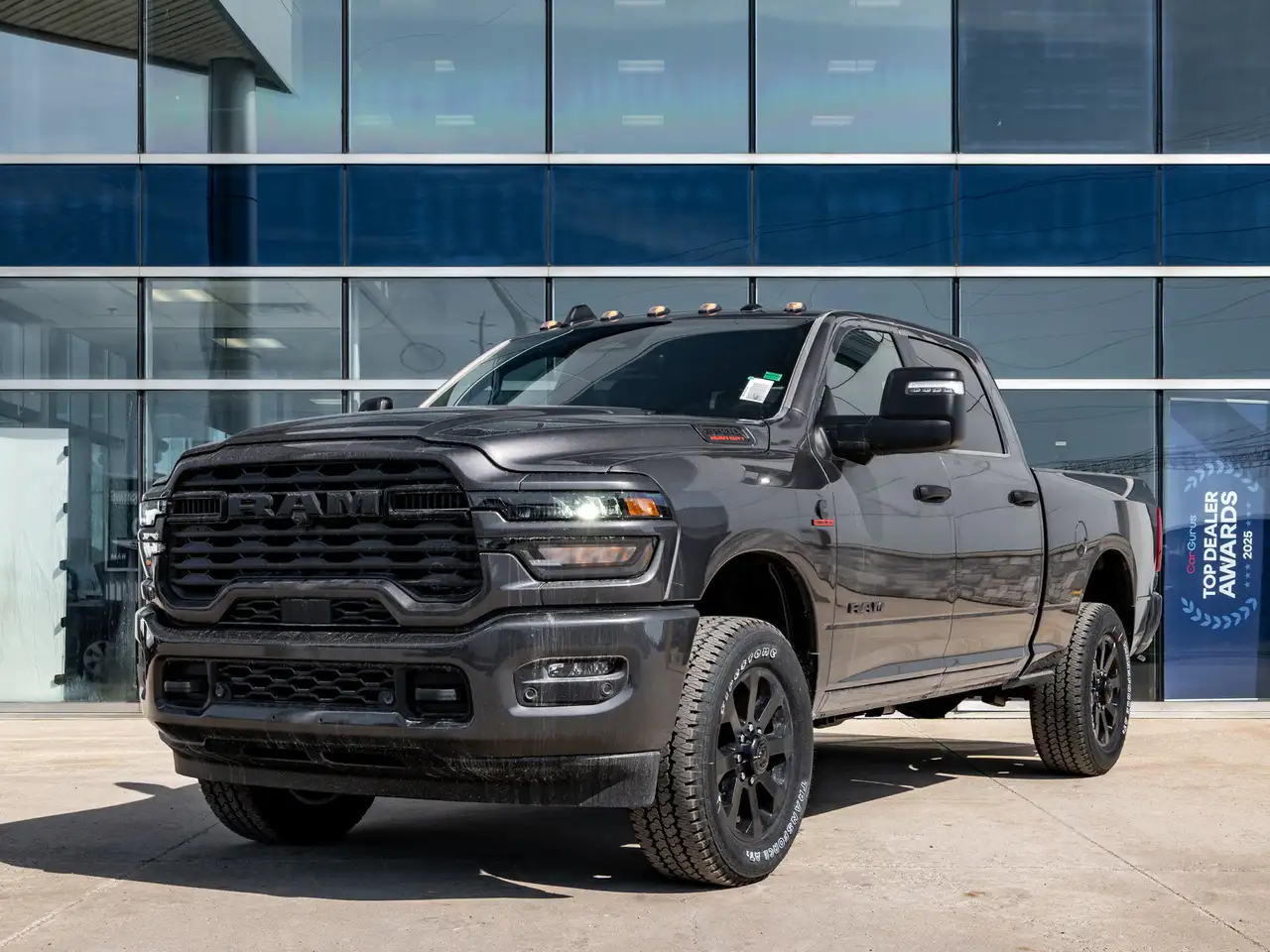 RAM 3500 снимка RAM 3500