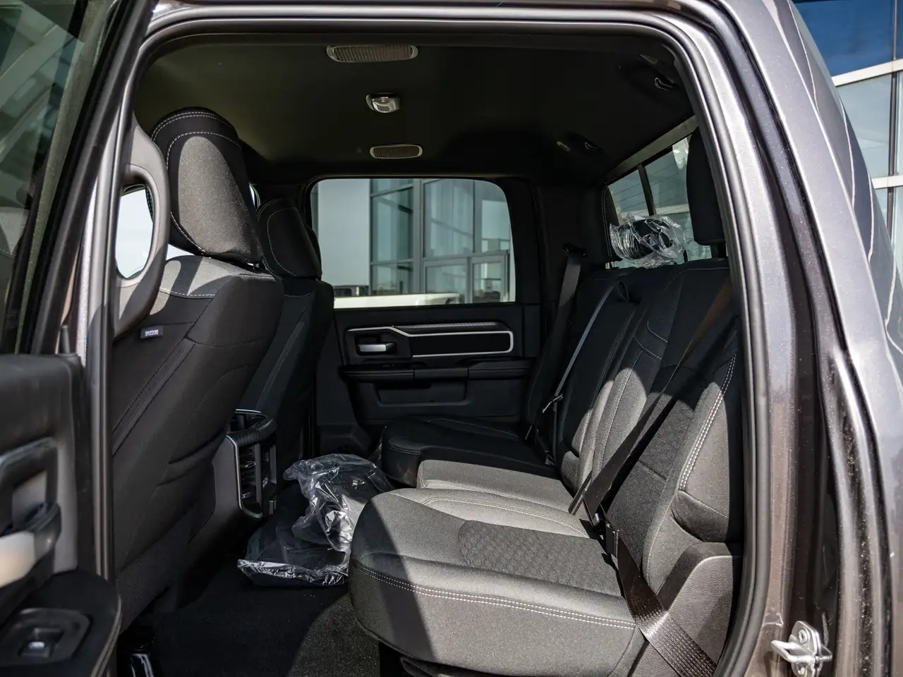 RAM 3500 снимка RAM 3500