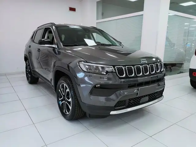 Jeep Compass main image