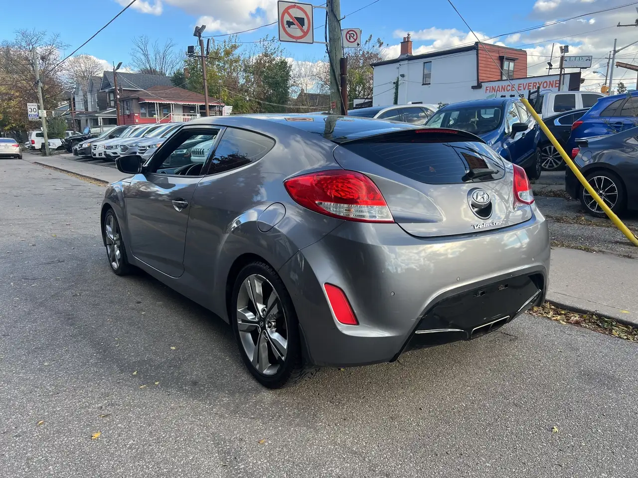 Hyundai VELOSTER снимка Hyundai VELOSTER