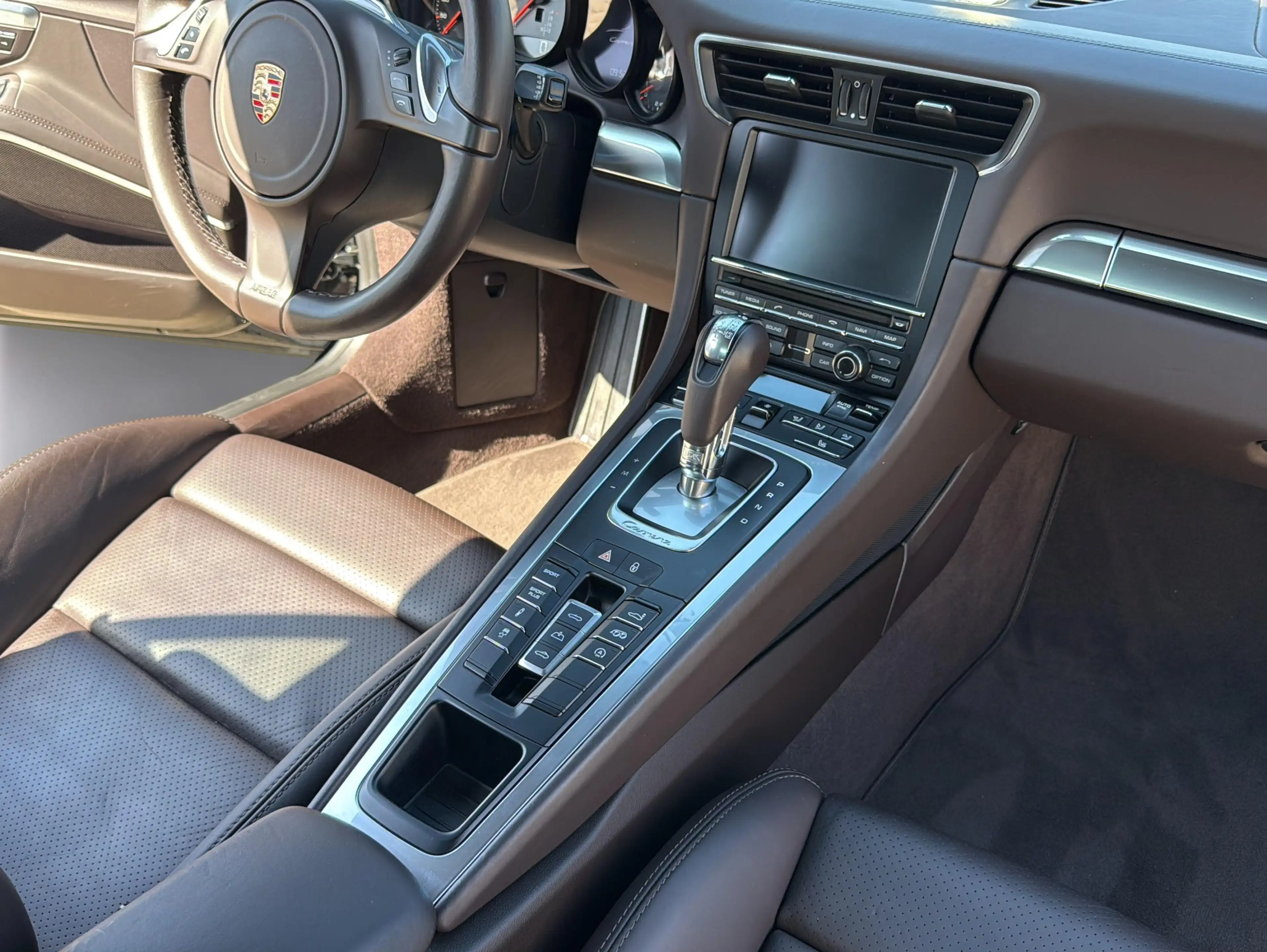 Porsche 991 Carrera 4S Cabriolet — photo 14