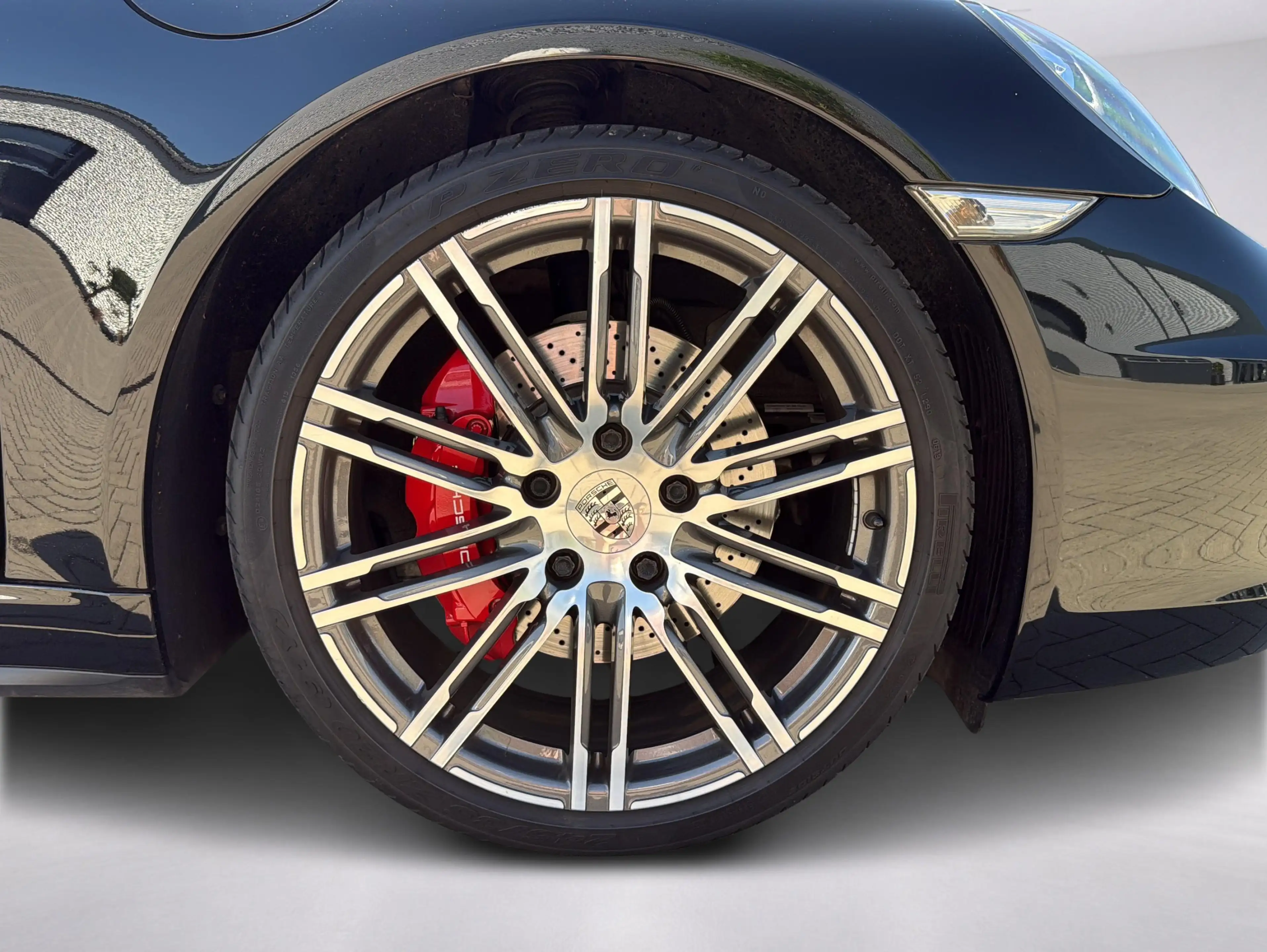 Porsche 991 Carrera 4S Cabriolet — photo 10