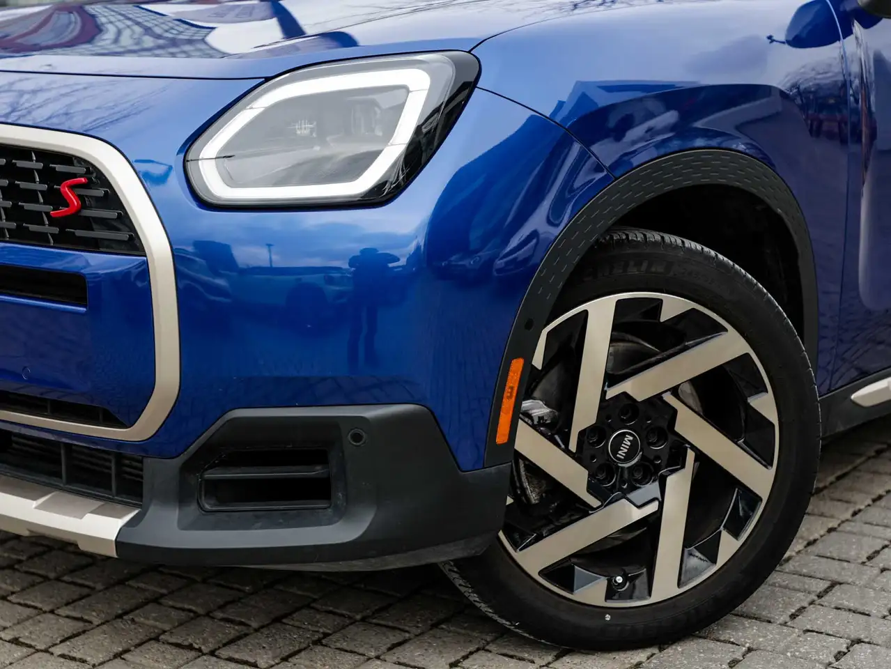 MINI Countryman снимка MINI Countryman