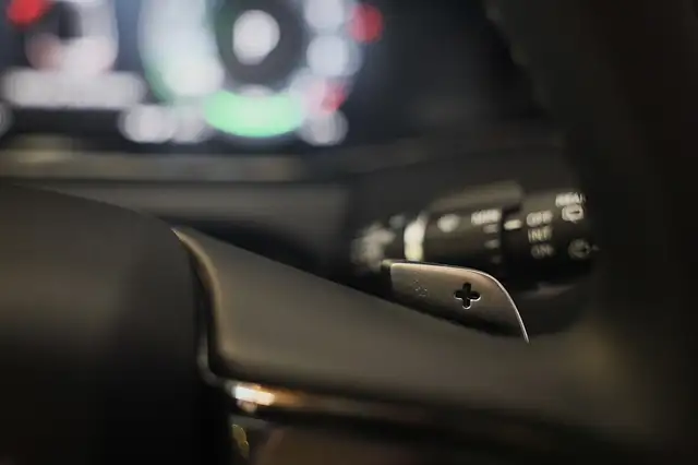 Land Rover Range Rover Evoque view 24