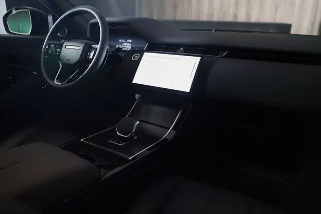 Land Rover Range Rover Evoque view 6