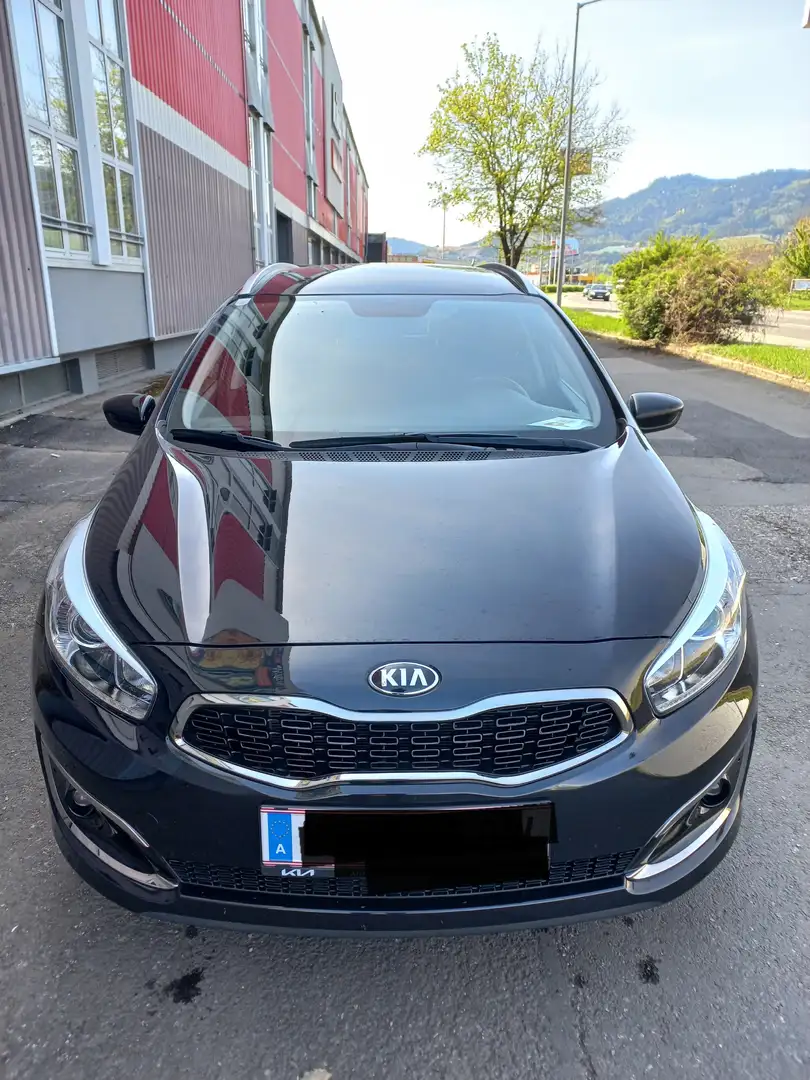 Kia Ceed SW / cee'd SW 1,4 MPI Titan Plus Schwarz - 1