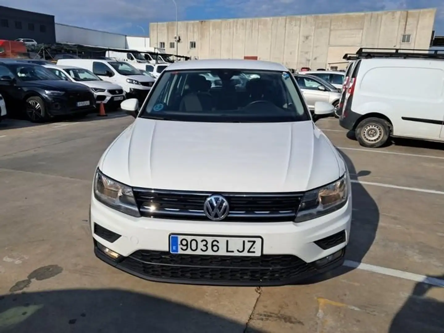 Volkswagen Tiguan 2.0TDI Edition 110kW Blanco - 2