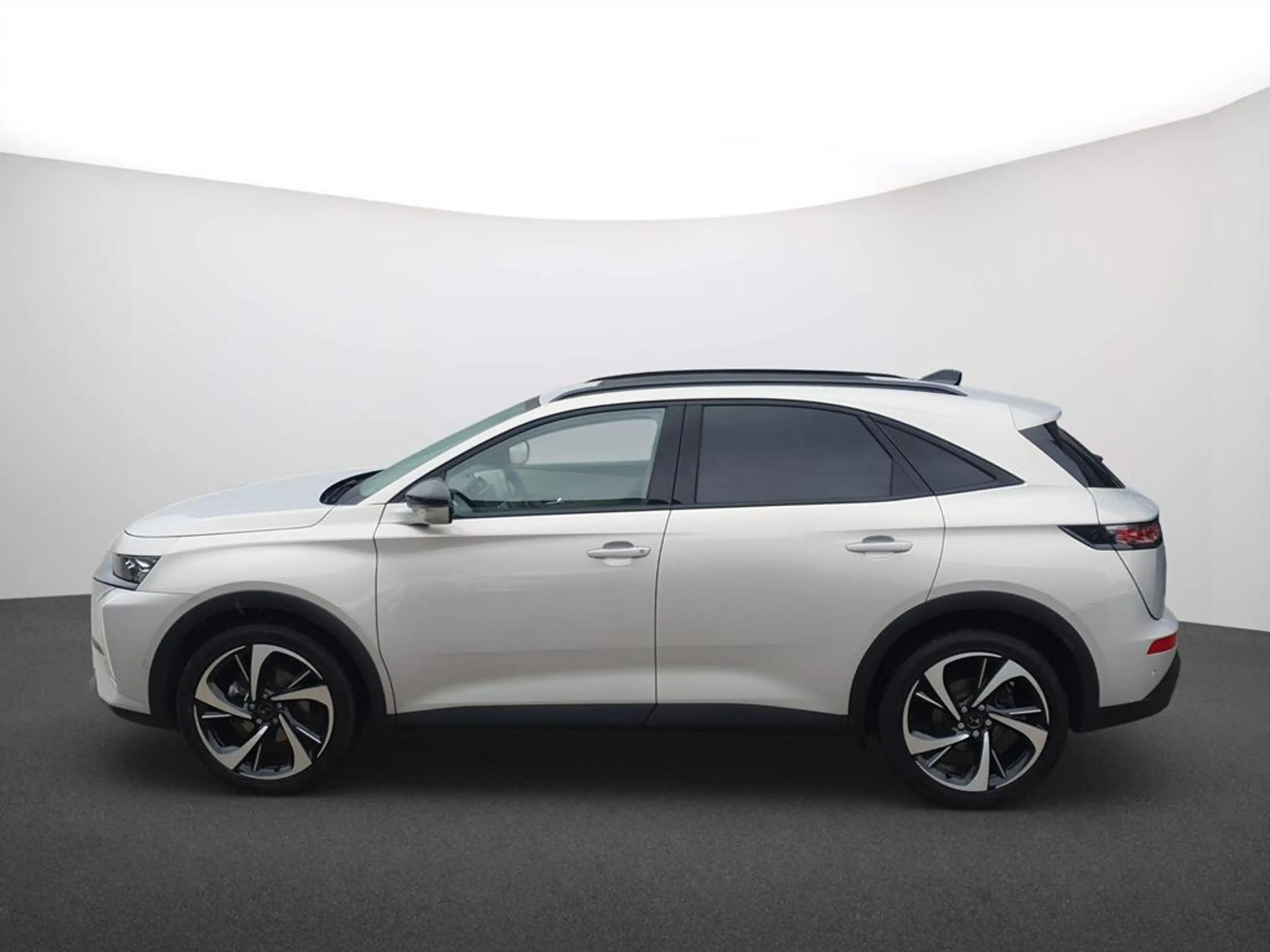 DS Automobiles DS 7 Opera — photo 5