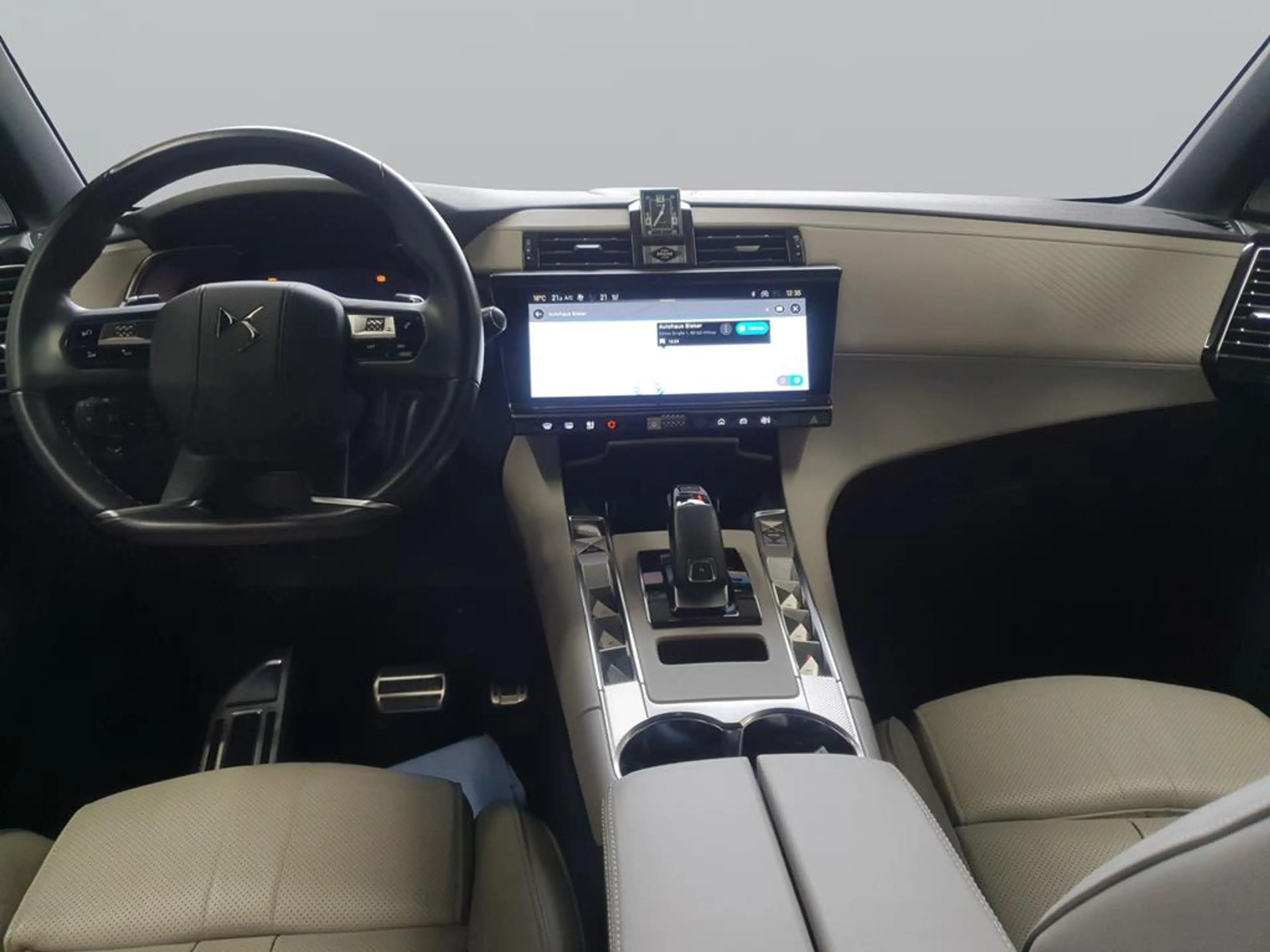 DS Automobiles DS 7 Opera — photo 12