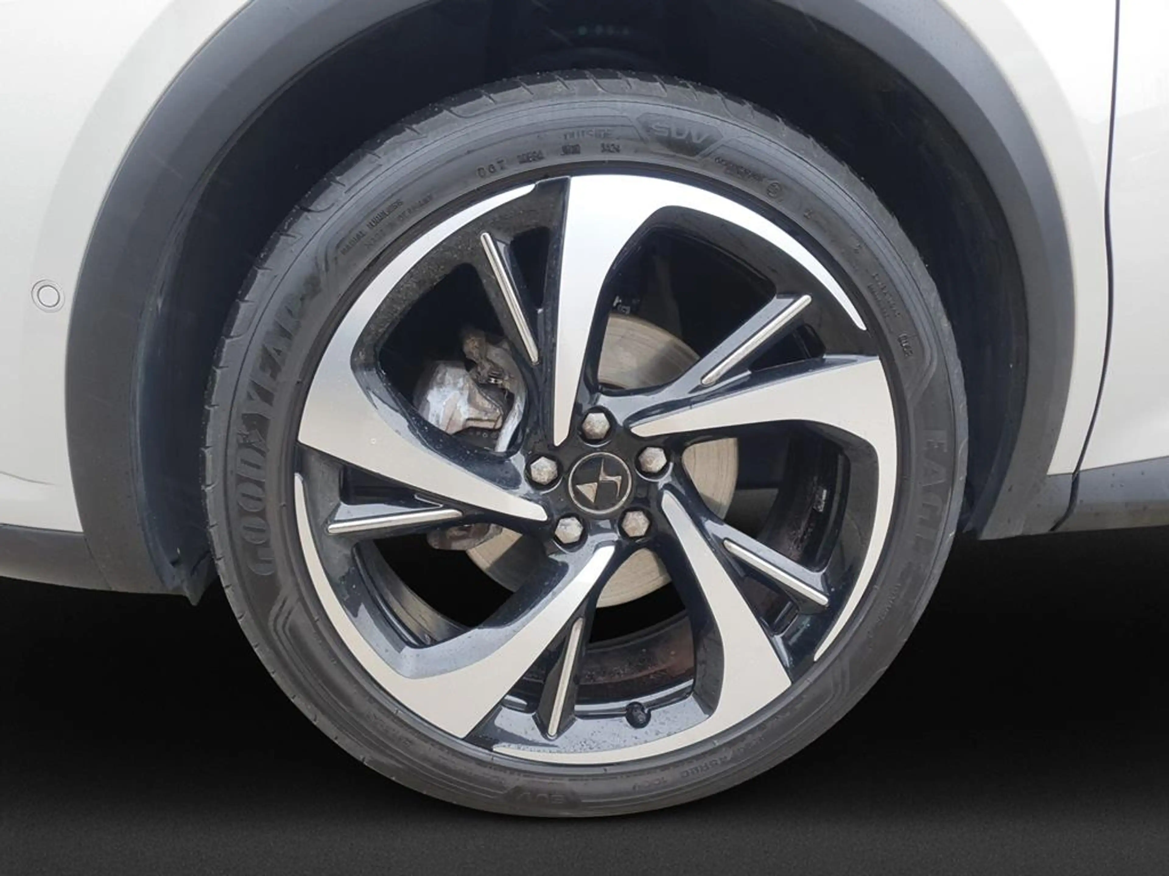 DS Automobiles DS 7 Opera — photo 10