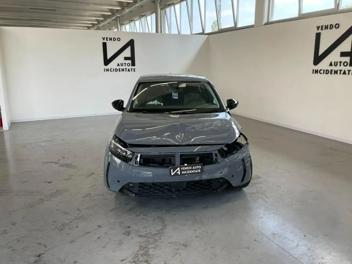 Opel Corsa 1.2 75CV CAMBIO MANUALE Grigio - 2