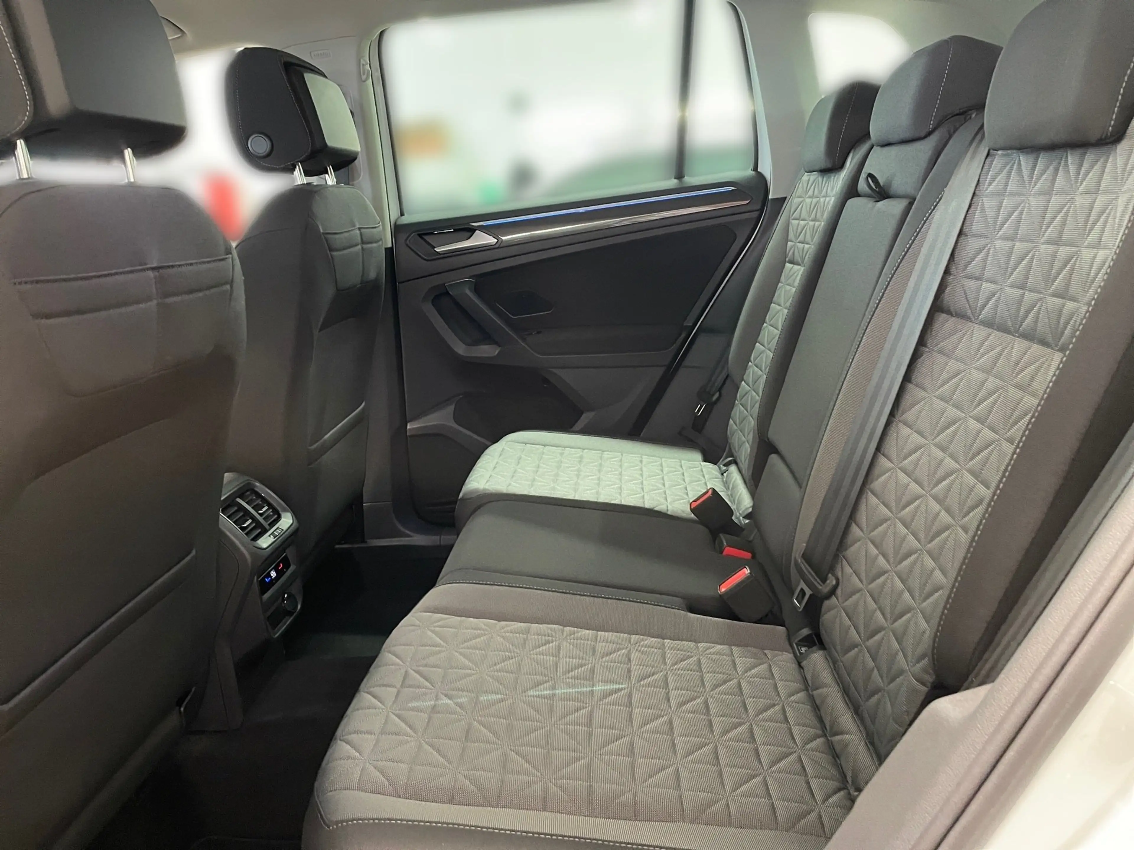 Volkswagen Tiguan 2.0 TDI 4M Life *MATRIX*KAMERA*NAVI* — photo 14