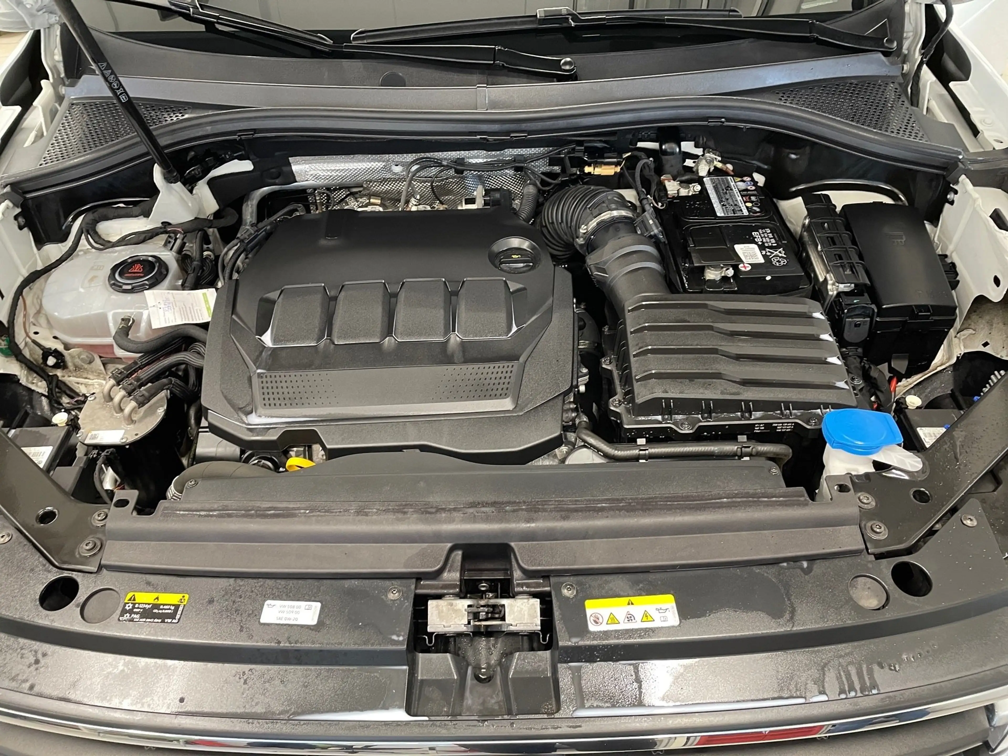 Volkswagen Tiguan 2.0 TDI 4M Life *MATRIX*KAMERA*NAVI* — photo 8