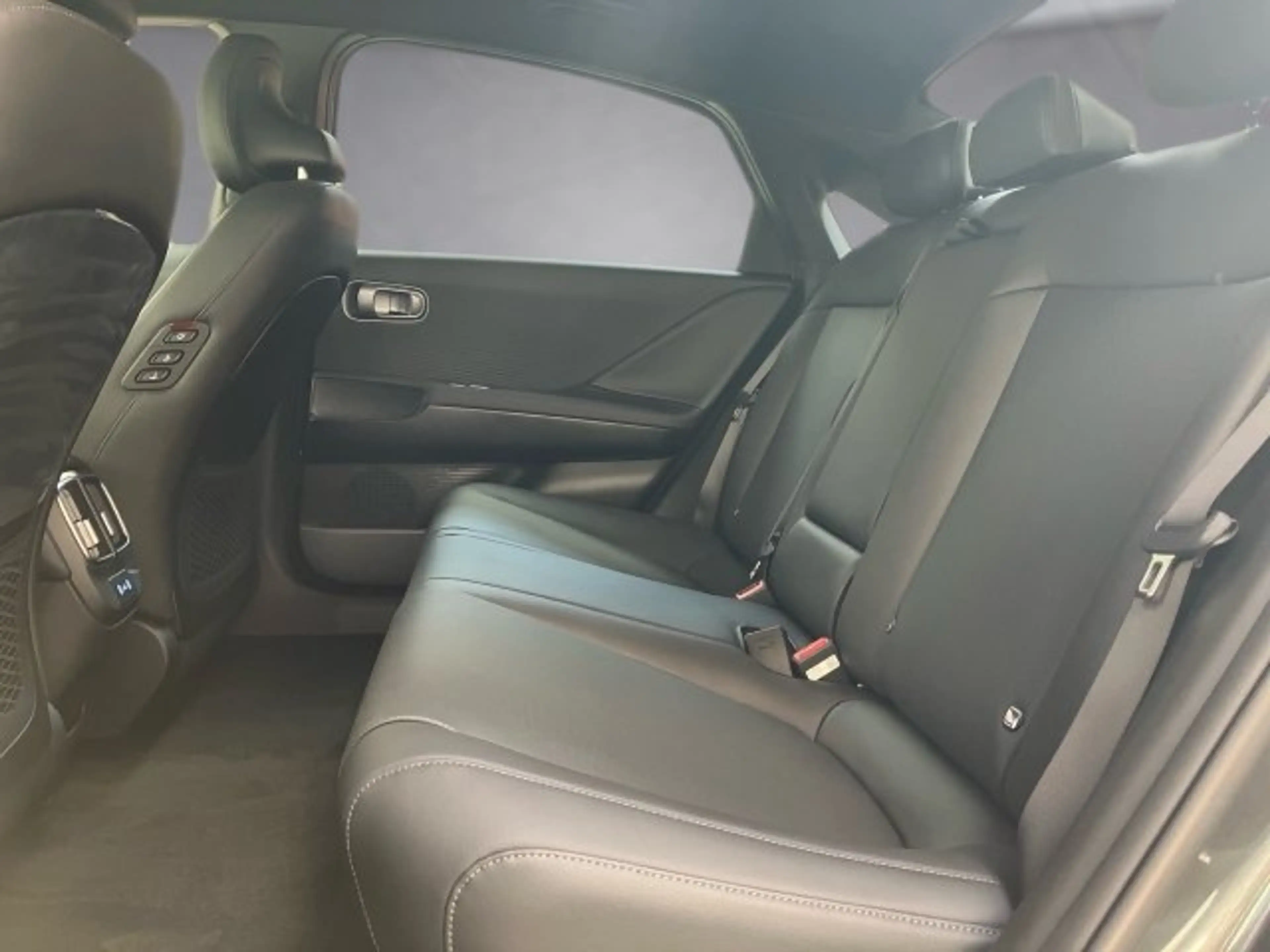 Hyundai IONIQ 6 Prestige Line 84 kWh 4WD — photo 12