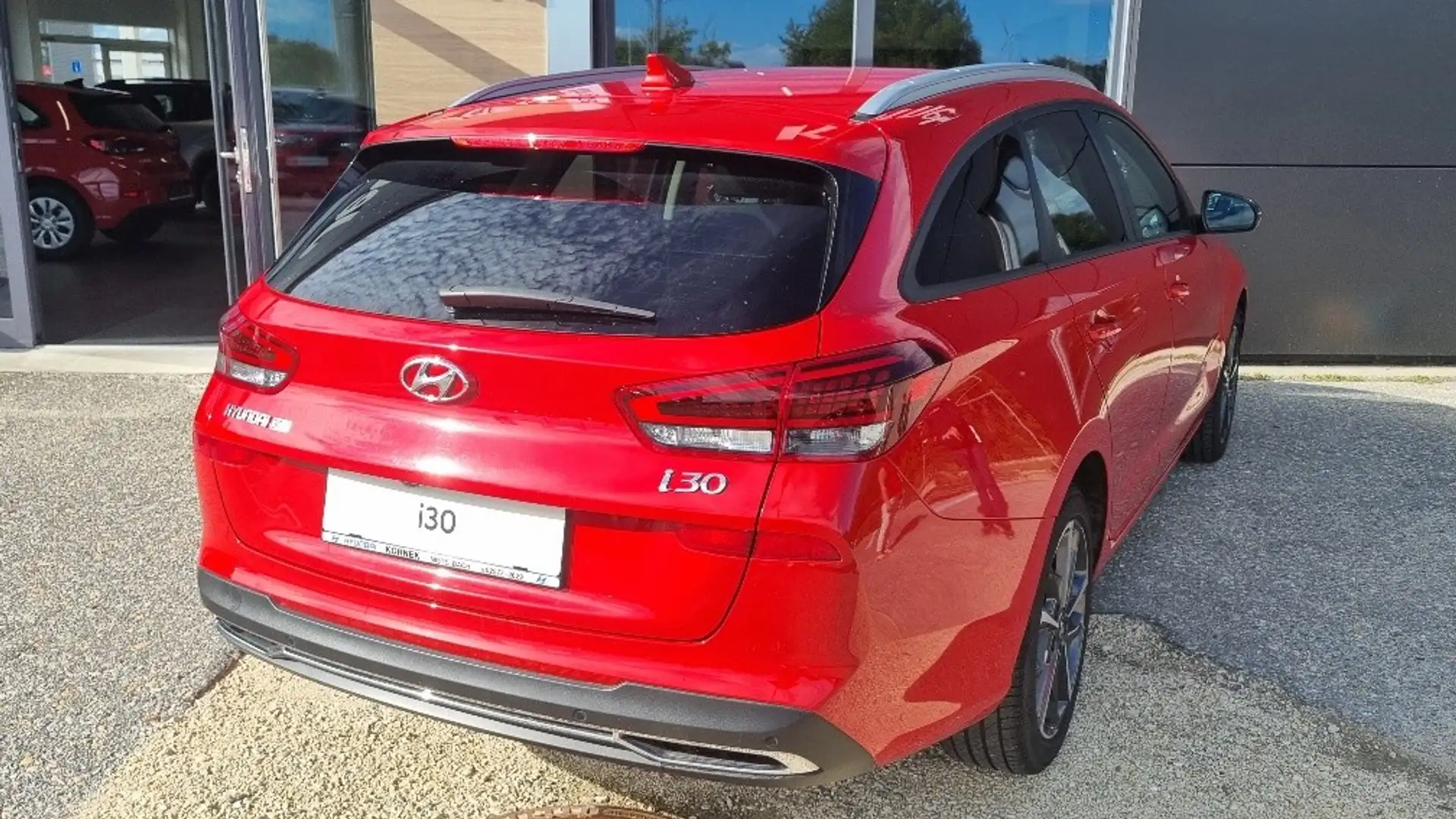 Hyundai i30 CW 1,0 T-GDI Edition 30 Plus Rot - 2