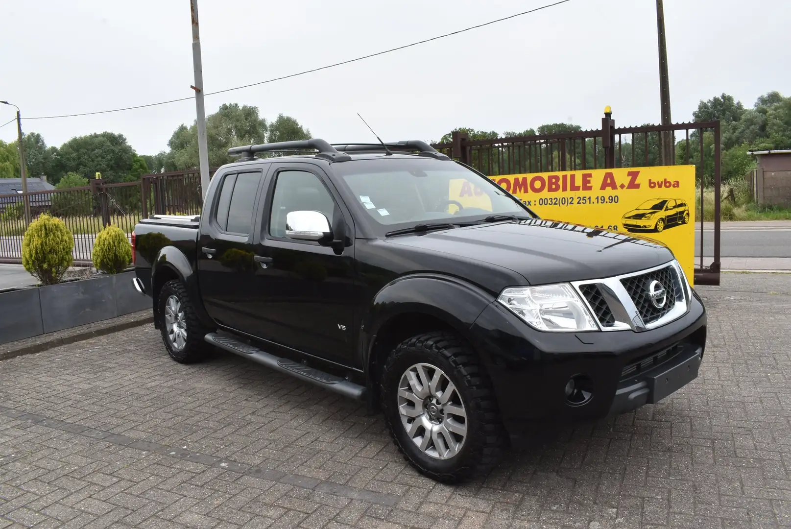 Nissan Navara 3.0 dCi 4x4 Business / Autom ***DESTOCKAGE B2B*** Чёрный - 1