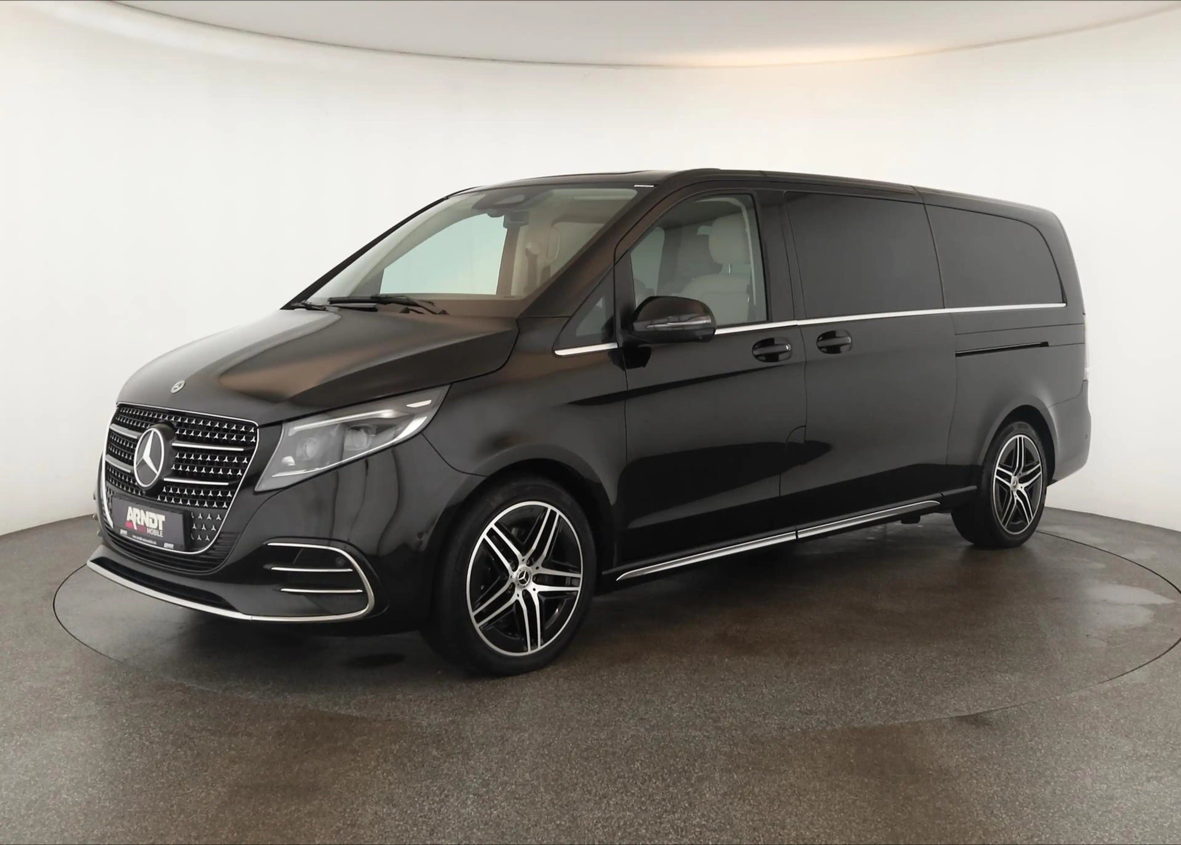 Mercedes-Benz V 300 d 4M extralang EXCLUSIVE 7S Nav BM ACC 360 — photo 2