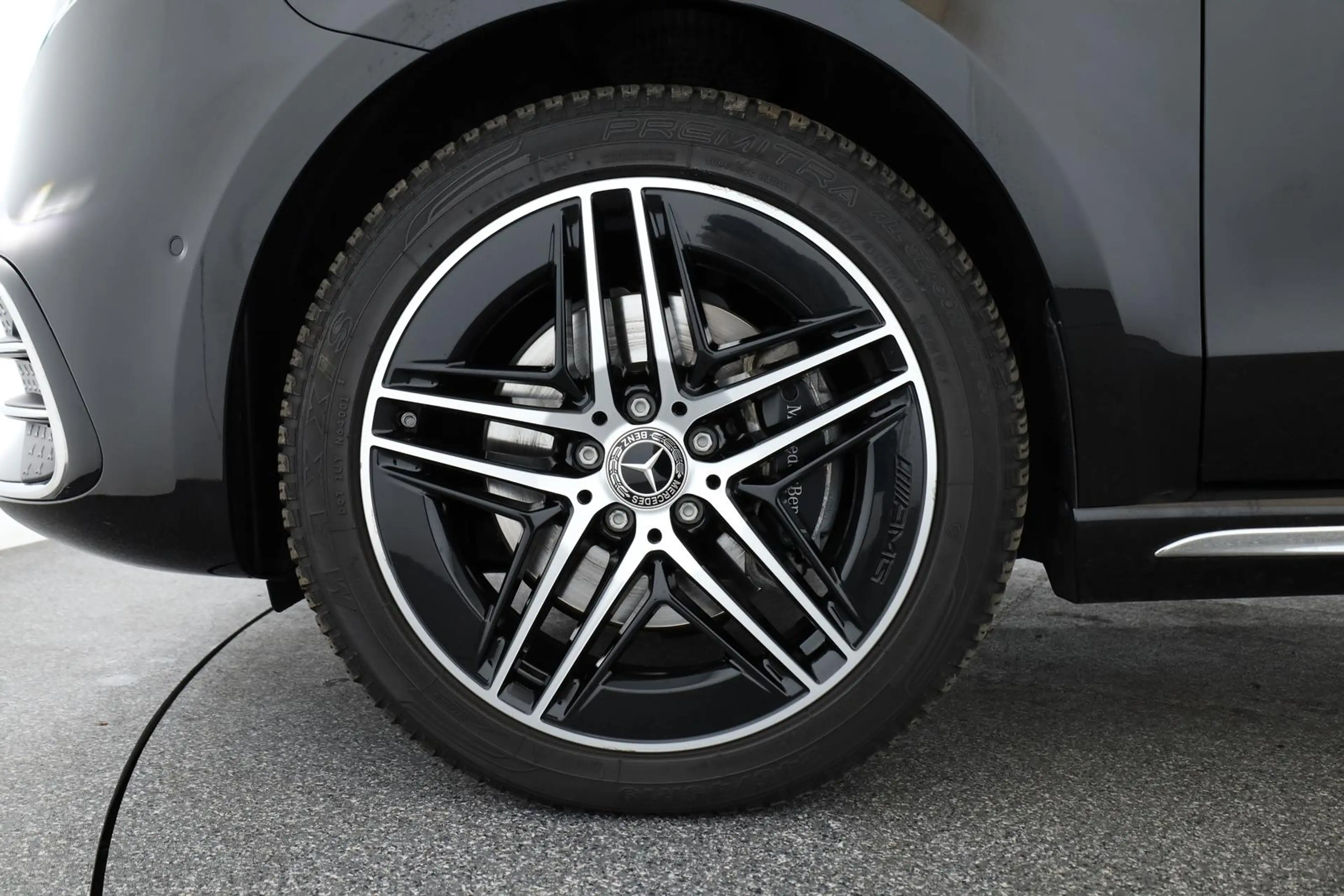 Mercedes-Benz V 300 d 4M extralang EXCLUSIVE 7S Nav BM ACC 360 — photo 7