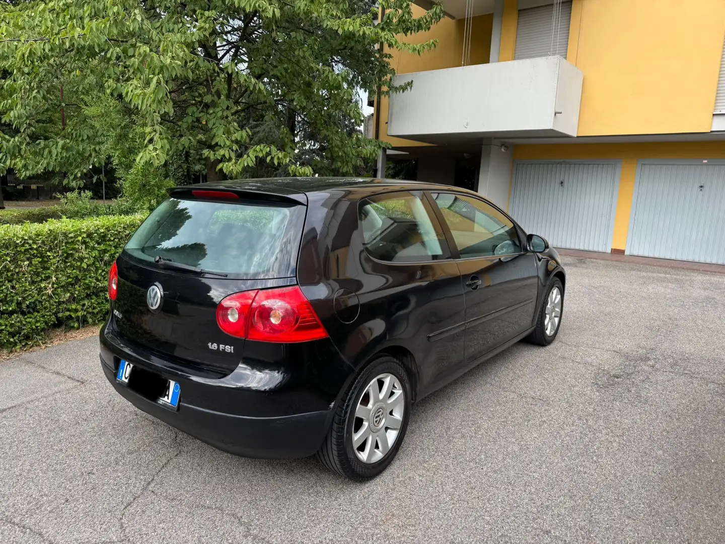 Volkswagen Golf volkswagen golf 2005 97.000 originali - 2
