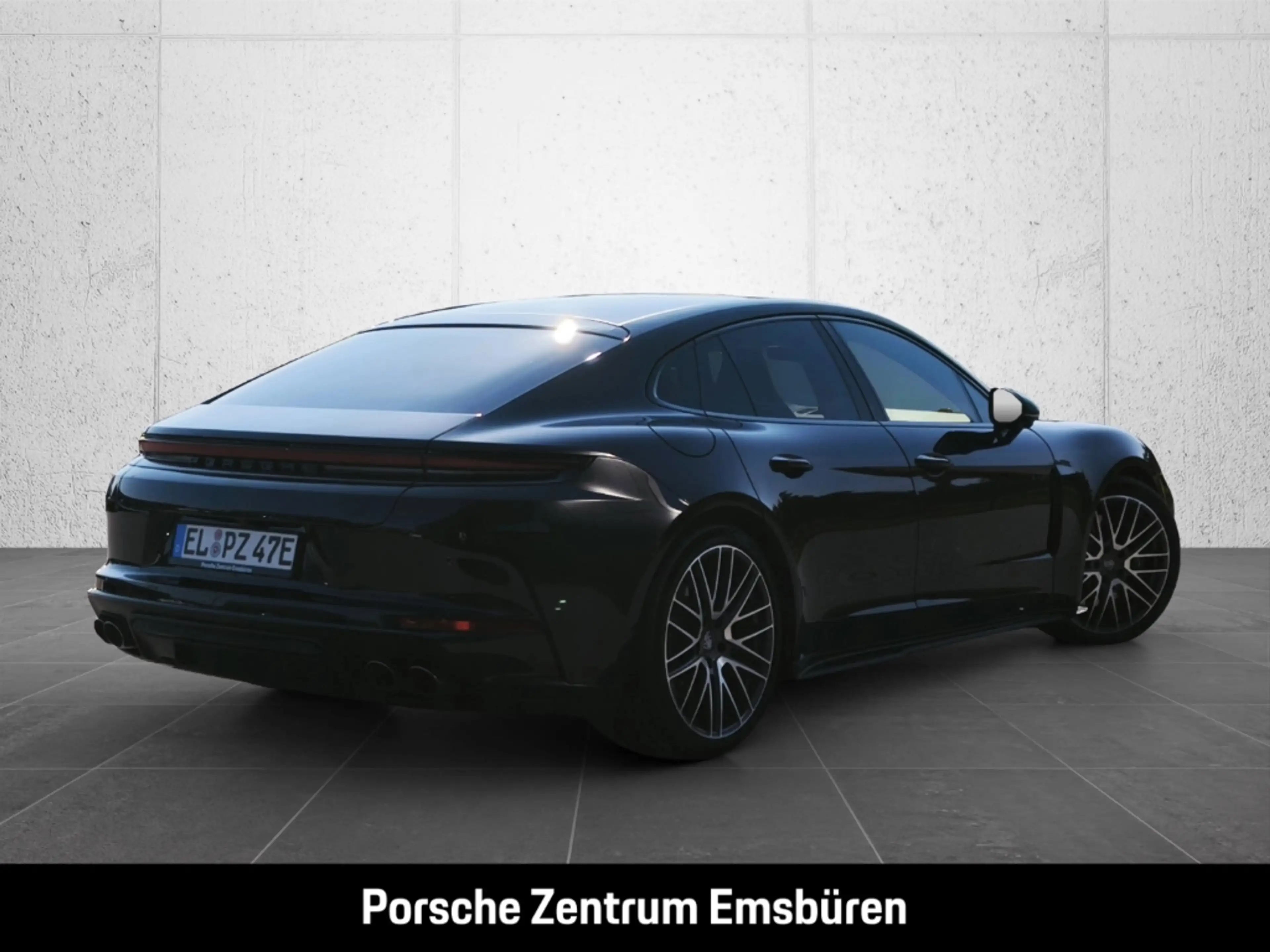 Porsche Panamera 4 E-Hybrid Pano Sportaga 21-Zoll Bose Sitzbelüftun — photo 7