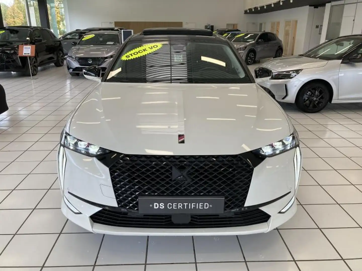 DS Automobiles DS 4 Perfomance Line+ Blanc - 2