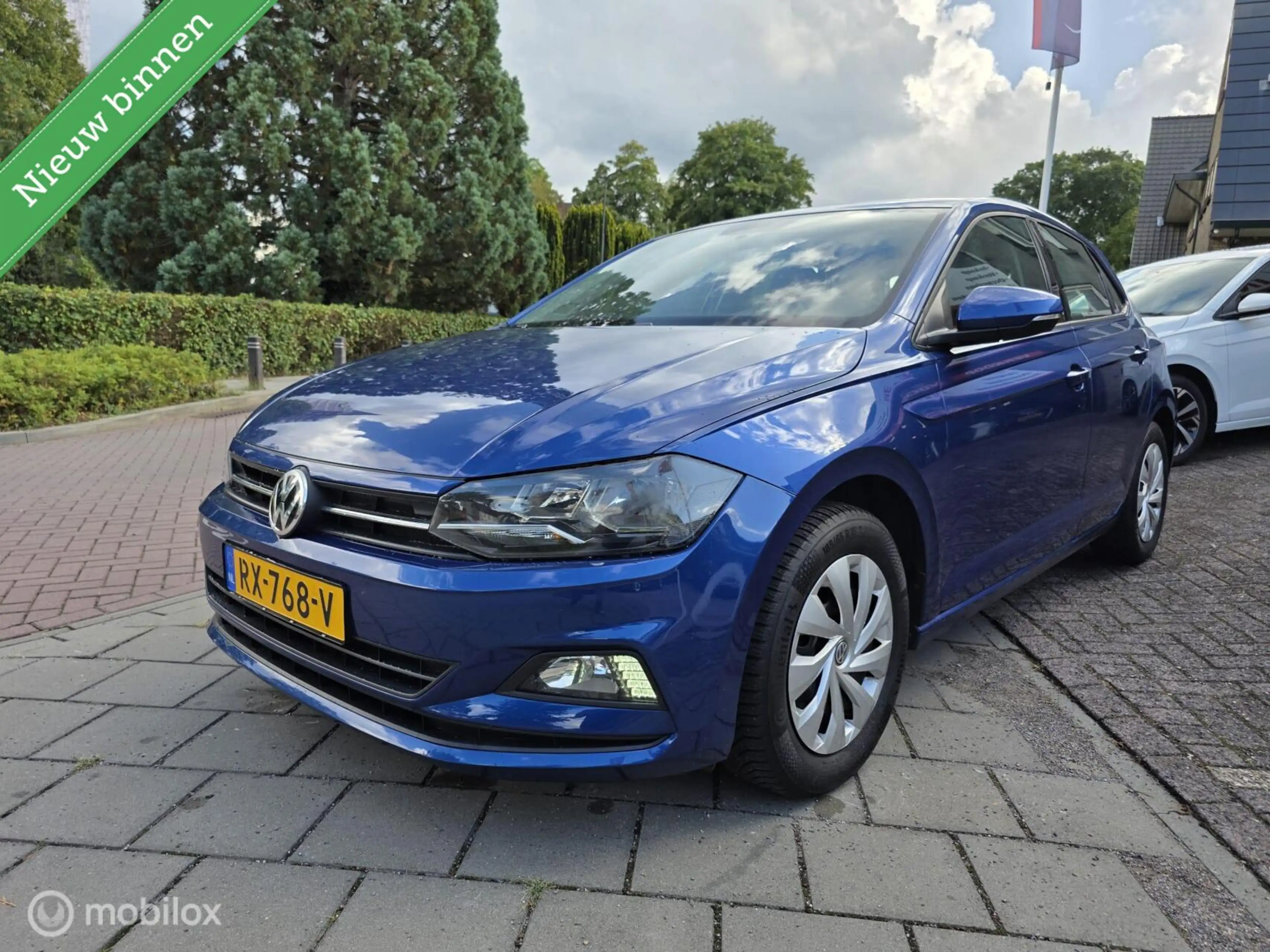 Volkswagen Polo 1.6 TDI Comfortline Business Dealer onderhouden — photo 2
