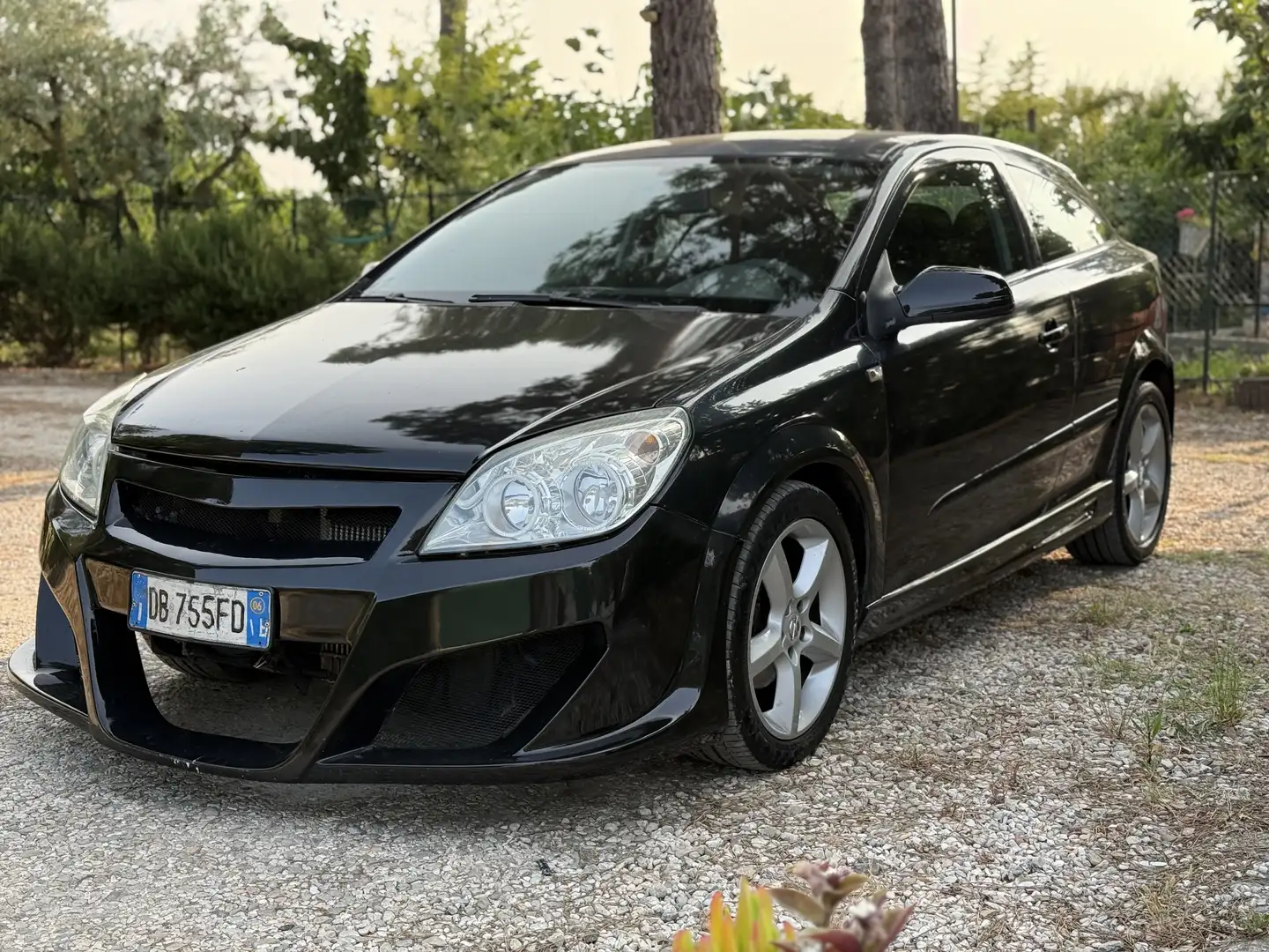 Opel Astra GTC 1.7 diesel body kit - 1