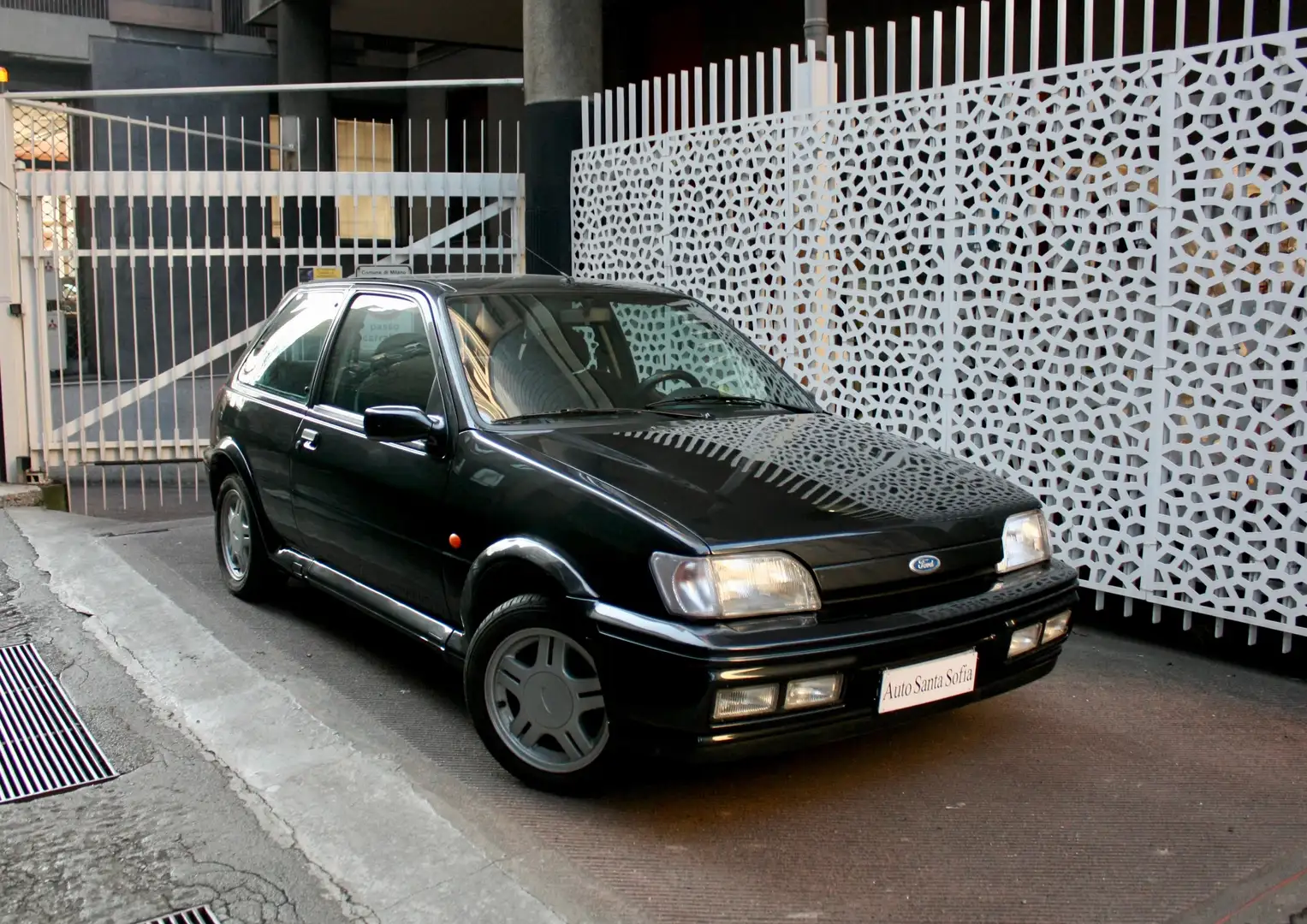 Ford Fiesta 1.8i 16v XR2i 126cv-Tutta originale-Da concorso Šedá - 1