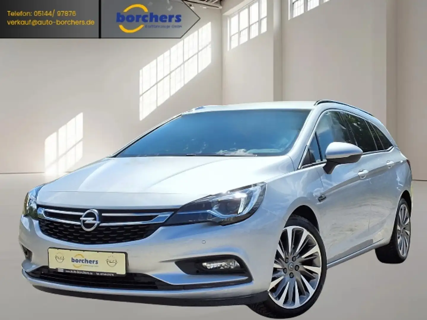 Opel Astra 1.6 D (CDTI) Automatik Sports Tourer Innovation Срібний - 1