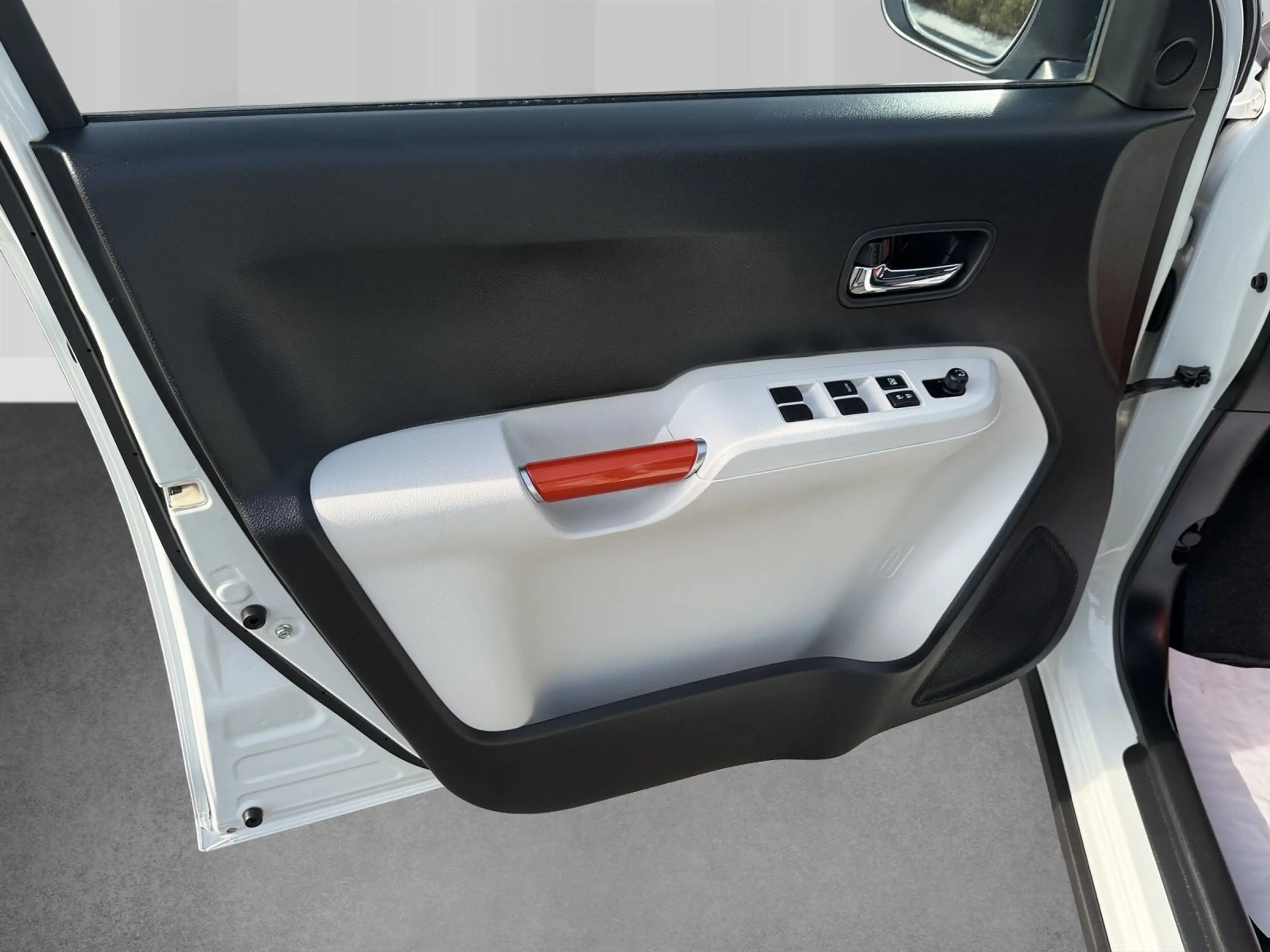 Suzuki Ignis 1.2 DualJet AGS Comfort+ /1.Hd LED NAV SHZ — photo 10