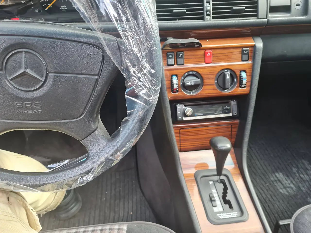 Mercedes-Benz E 220 E-Klasse, foto 11
