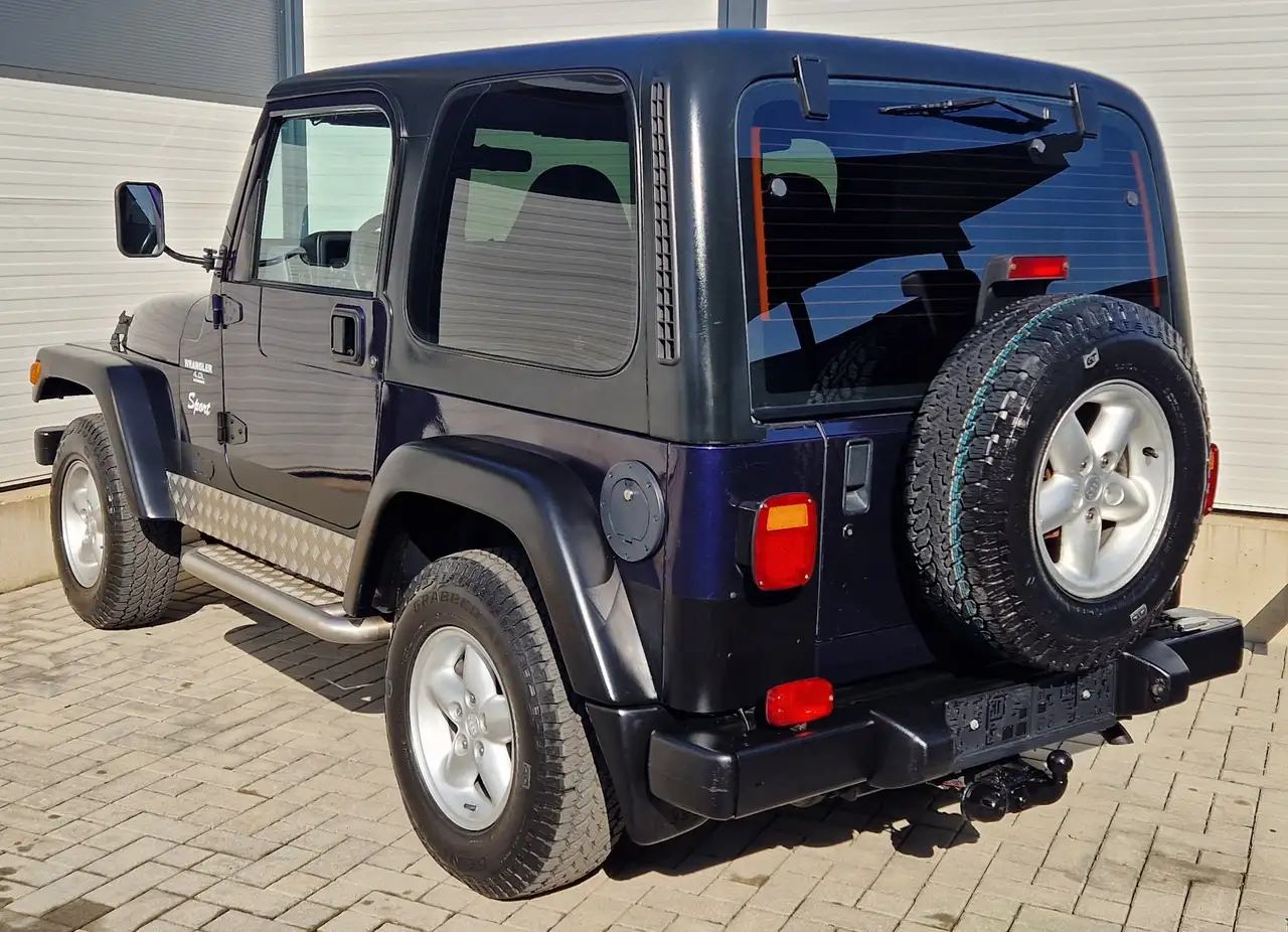 Jeep Wrangler 4,0 Sport Hard Top, Kilma,PICKERL 05/2027, foto 9