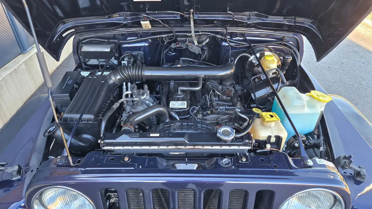 Jeep Wrangler 4,0 Sport Hard Top, Kilma,PICKERL 05/2027, foto 5