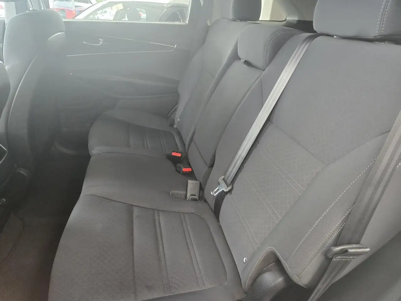 Kia Sorento photo Kia Sorento