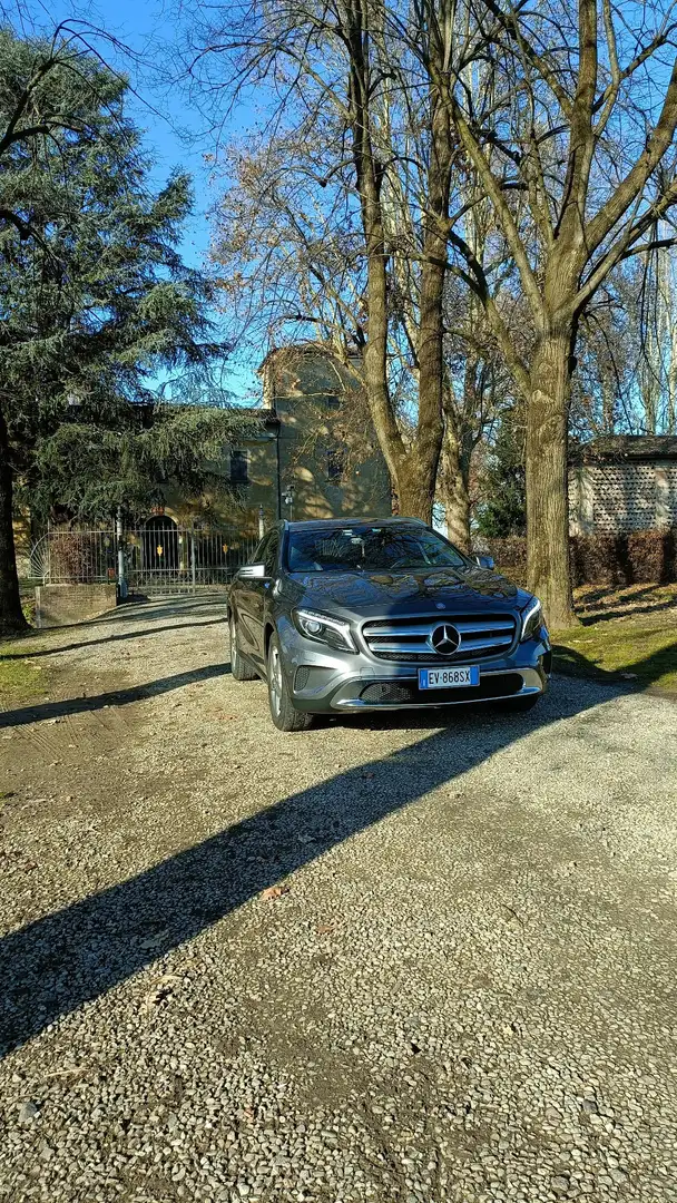 Mercedes-Benz GLA 200 d (cdi) Sport auto - 2