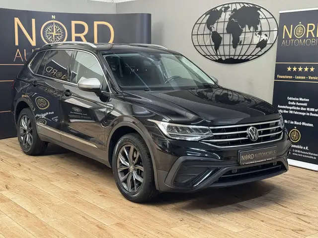Volkswagen Tiguan Allspace 2.0 TDI DSG 4MOT AHK/Kamera/Dig.