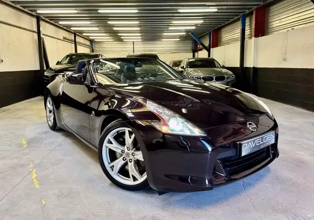 Nissan 370Z Roadster 370 Z Cabriolet 3.7 V6 328 ch Atmosphérique Essence Boite Automatique