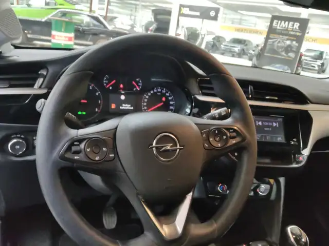 Opel Corsa view 13