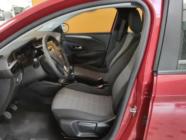 Opel Corsa view 9
