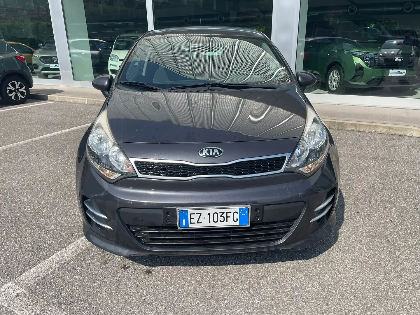 Kia Rio 1.2 CVVT 86Cv Active E6 Gris - 2