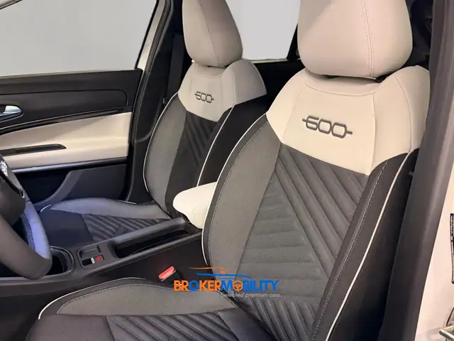 Fiat 600 view 9