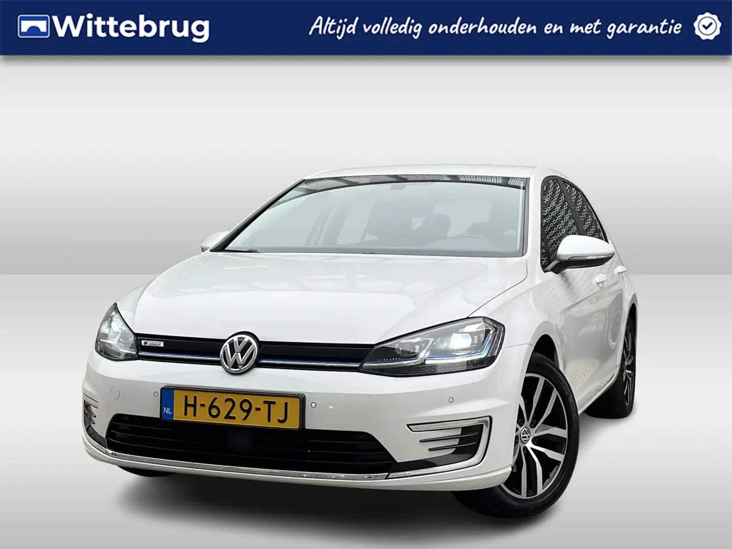 Volkswagen e-Golf E-DITION / Digitaal dashboard / 17" LMV / Navigati Blanc - 1
