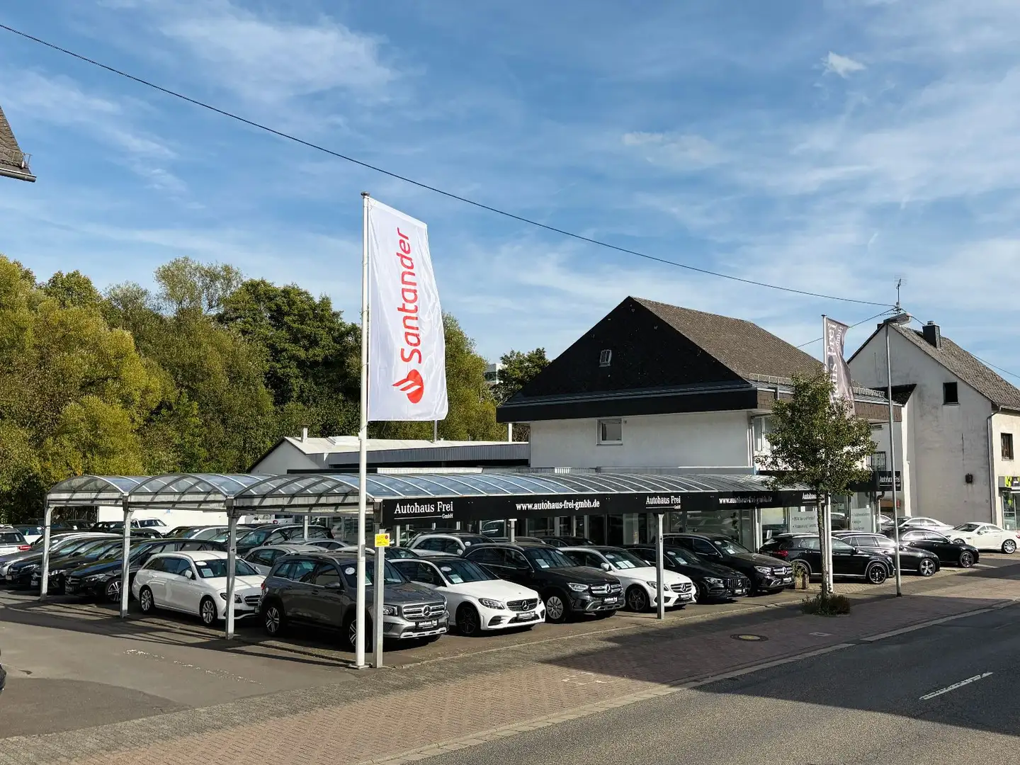 Mercedes-Benz E 300 de 4Matic AMG EXT.+INT.*PANO*MEMORY*DISTR Weiß - 2