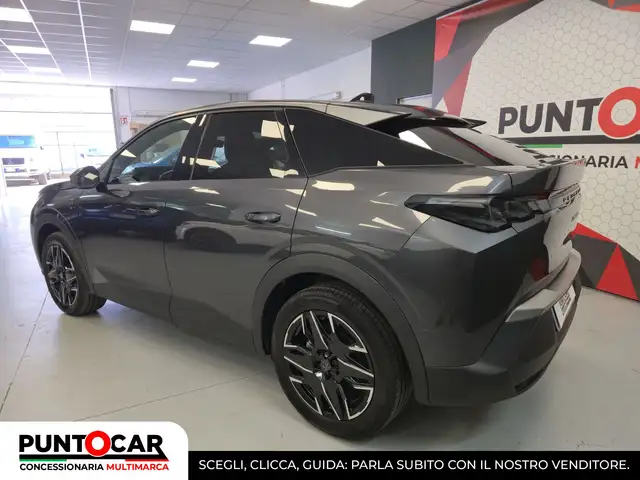 Peugeot 3008 view 17