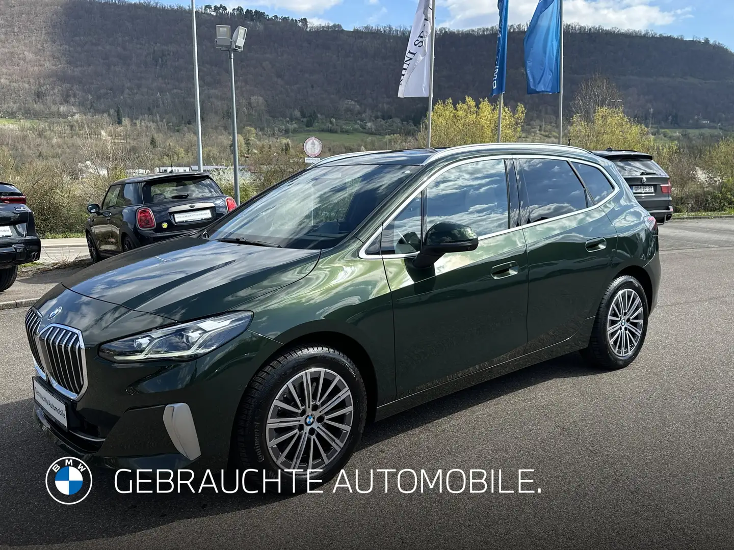 BMW 223 i Active Tou Luxury Line Head-Up HK HiFi DAB Grün - 1
