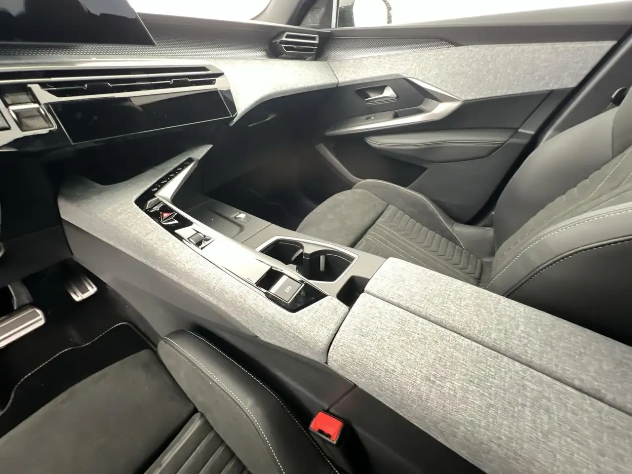 Peugeot 5008 2026 — фото 14