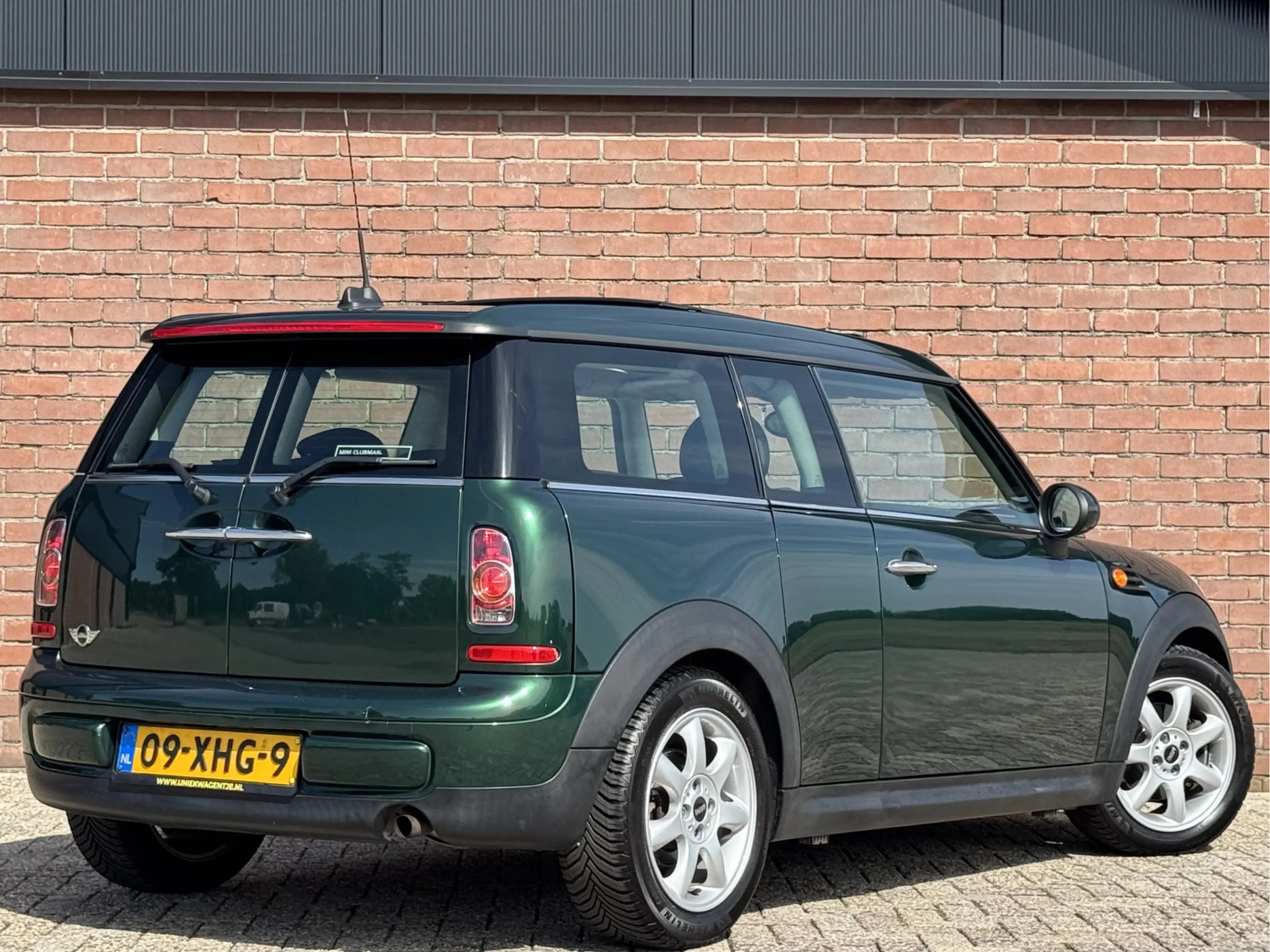 MINI One Clubman 1.6 CHILI | NL-AUTO! | NAVI! | PANODAK! — photo 8